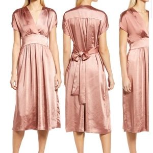 NWOT ANNE KLIEN SATIN DRESS